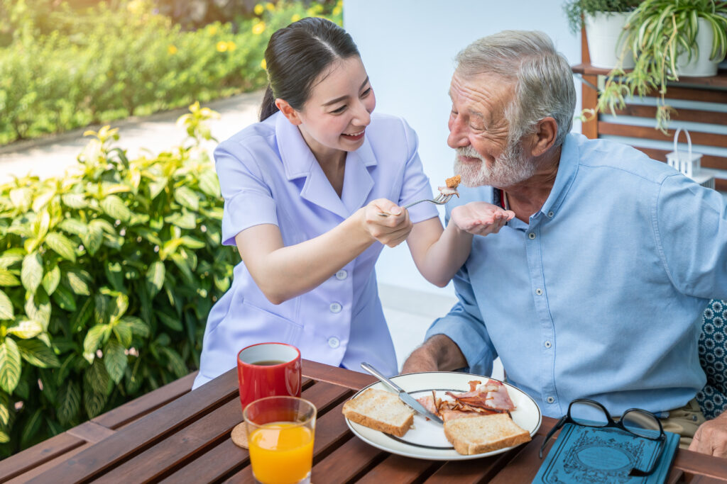 Cuidadores de adultos mayores a domicilio en CDMX 